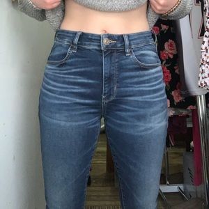 High-Rise Cropped Jeggings